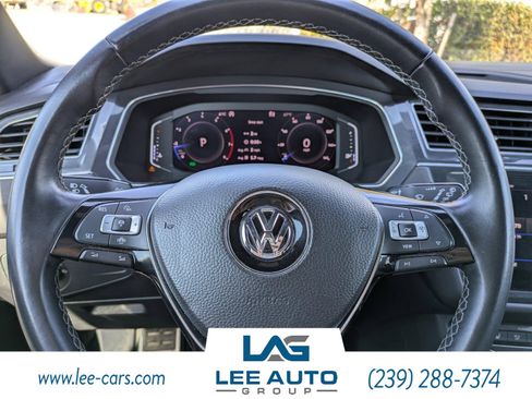 Used 2019 Volkswagen Tiguan SEL R-Line image 24
