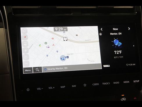 Certified 2023 Hyundai Tucson Limited AWD/4WD image 10