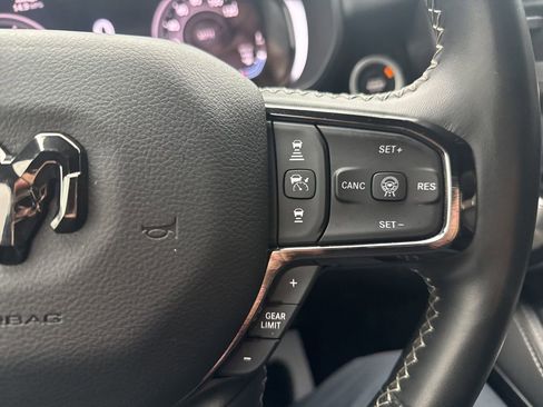 Used 2025 RAM 1500 Limited w/ Body Color Bumper Group image 18