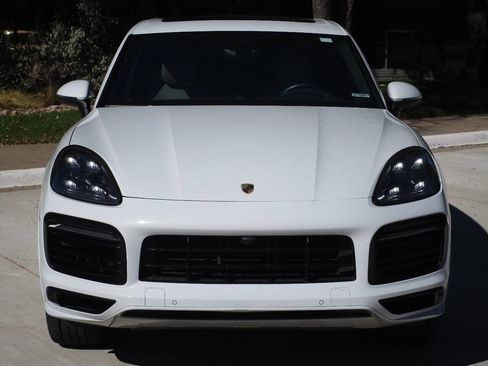 Used 2019 Porsche Cayenne image 4
