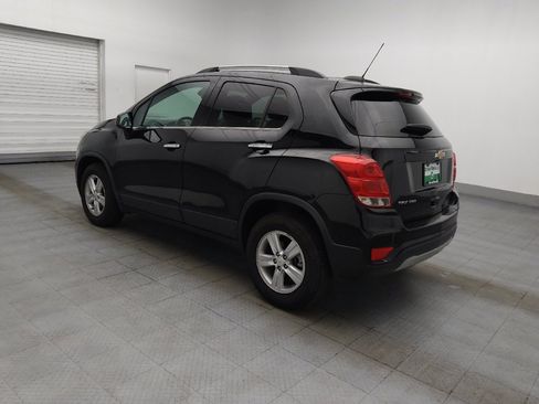 Used 2019 Chevrolet Trax LT w/ LT Convenience Package AWD/4WD image 3