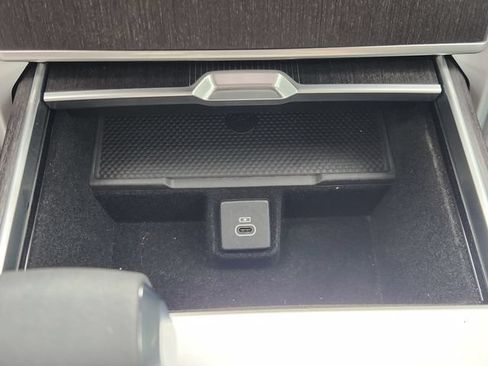 Used 2025 Land Rover Range Rover Autobiography AWD/4WD image 22