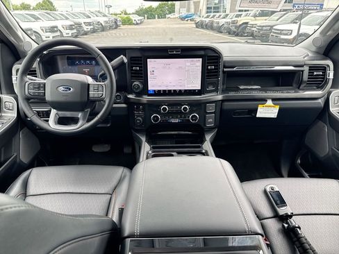 Used 2026 Ford F450 Lariat w/ Lariat Premium Package AWD/4WD image 10