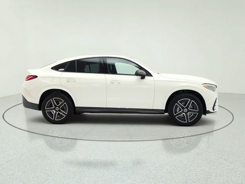 Certified 2026 Mercedes-Benz GLC 300 4MATIC image 4