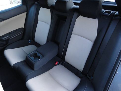 Used 2018 Honda Civic EX image 14