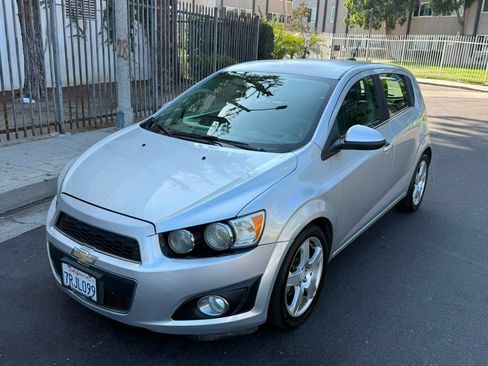 Used 2016 Chevrolet Sonic LTZ FWD image 2