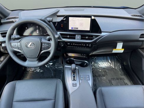 New 2026 Lexus UX 300h FWD image 14
