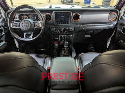 Used 2023 Jeep Gladiator Mojave w/ Cold Weather Group AWD/4WD image 27