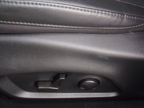 Used 2022 Jeep Compass Limited image 14