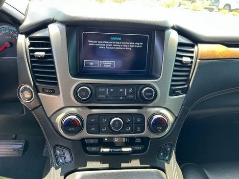 Used 2019 GMC Yukon Denali w/ Denali Ultimate Package image 17