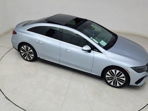 Used 2023 Mercedes-Benz EQE 500 500 Sedan w/ Digital Light Package image 76