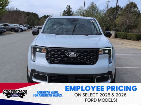 New 2026 Ford Maverick Lariat w/ 4K Tow Package AWD/4WD image 3