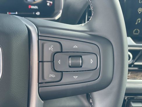 New 2026 GMC Sierra 1500 SLE w/ Preferred Package image 12