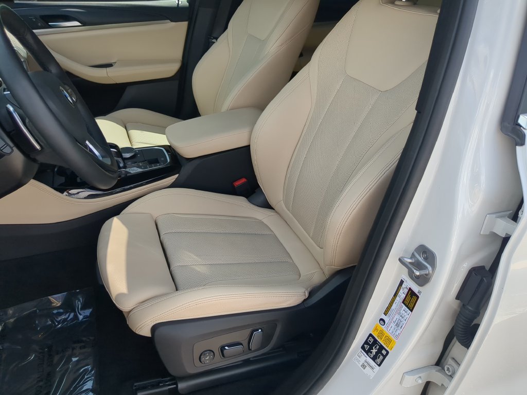 Used 2024 BMW X4 xDrive30i w/ Premium Package AWD/4WD image 20