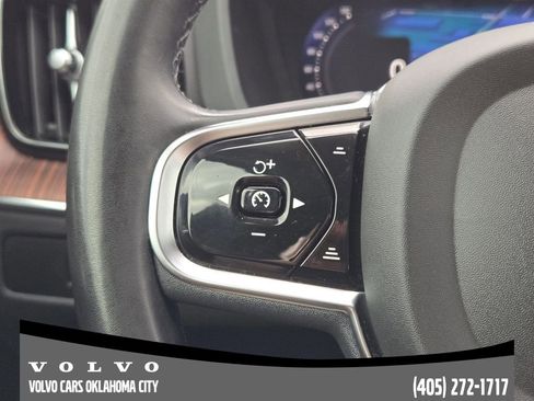 Certified 2023 Volvo XC60 B5 Plus w/ Protection Package Premier image 27