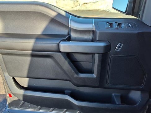 Used 2016 Ford F150 XLT w/ Equipment Group 302A Luxury image 11