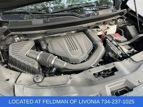 Used 2025 Chevrolet Traverse LT w/ Midnight/Sport Edition AWD/4WD image 29