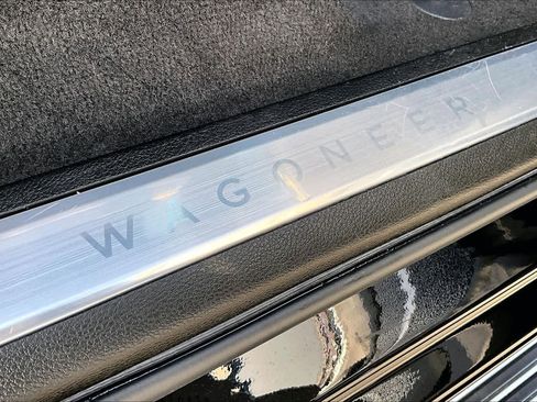 Used 2022 Jeep Grand Wagoneer Series II w/ Premium Group II image 28