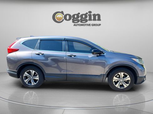 Used 2018 Honda CR-V LX image 5
