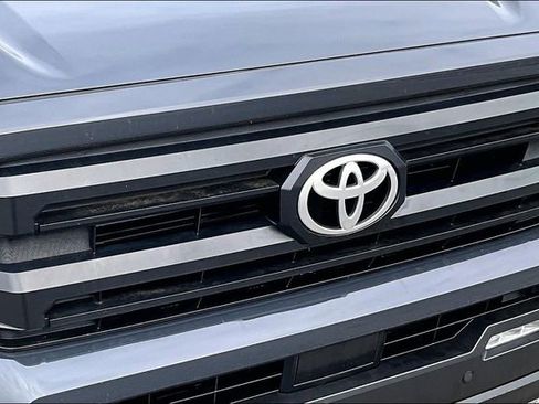 Used 2024 Toyota Tacoma SR5 w/ SR5 Upgrade Package image 29