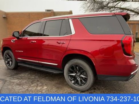 Used 2021 GMC Yukon SLT w/ SLT Luxury Plus Package image 6