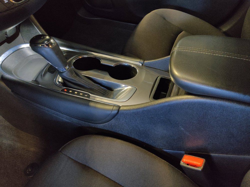 Used 2018 Chevrolet Malibu LT FWD image 26