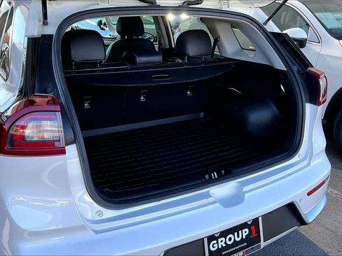 Used 2019 Kia Niro Touring image 36