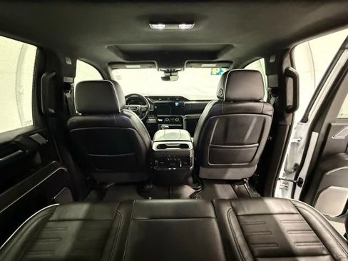 Used 2024 GMC Sierra 1500 AT4X image 29