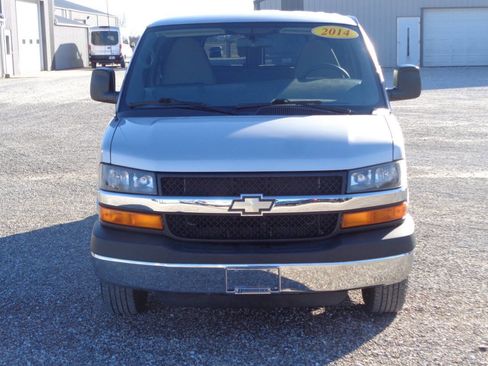 Used 2014 Chevrolet Express 3500 LT w/ LT Preferred Equipment Group RWD image 3