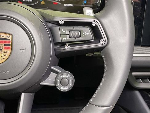 New 2026 Porsche Cayenne Coupe image 42