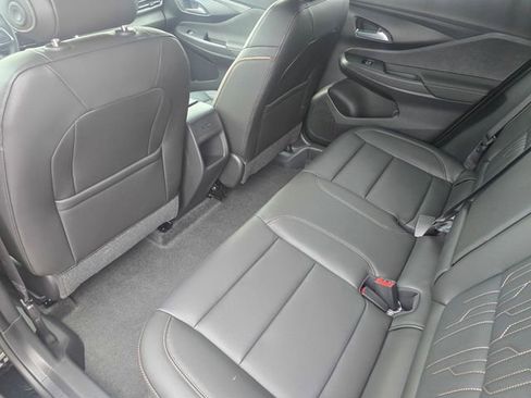 New 2026 Buick Envista Avenir image 10