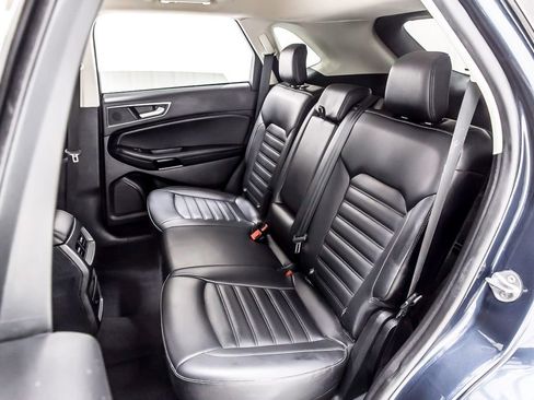 Used 2024 Ford Edge SEL image 32