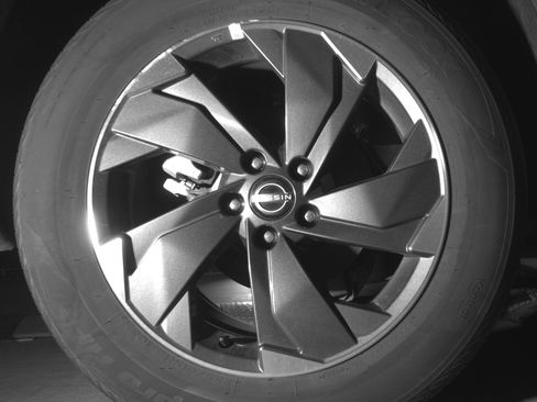 Used 2025 Nissan Rogue SV AWD/4WD image 15