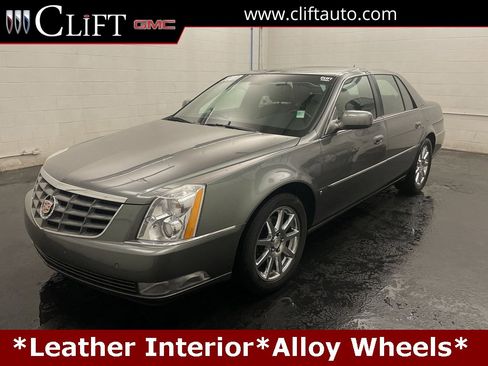 Used 2007 Cadillac DTS Performance image 1