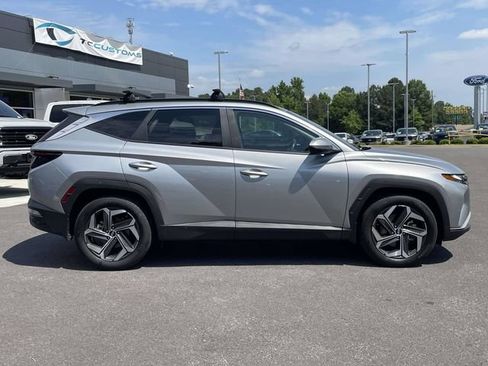 Used 2024 Hyundai Tucson SEL w/ Convenience Package FWD image 3
