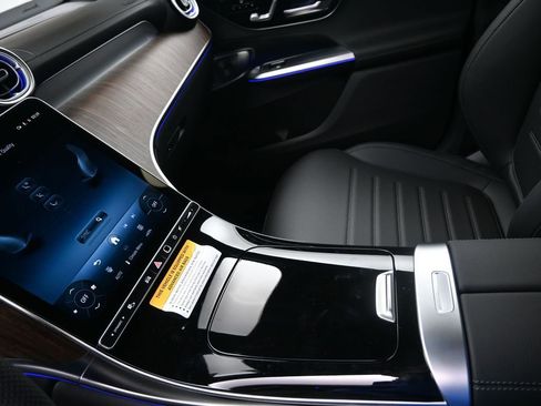 New 2026 Mercedes-Benz GLC 300 4MATIC image 17