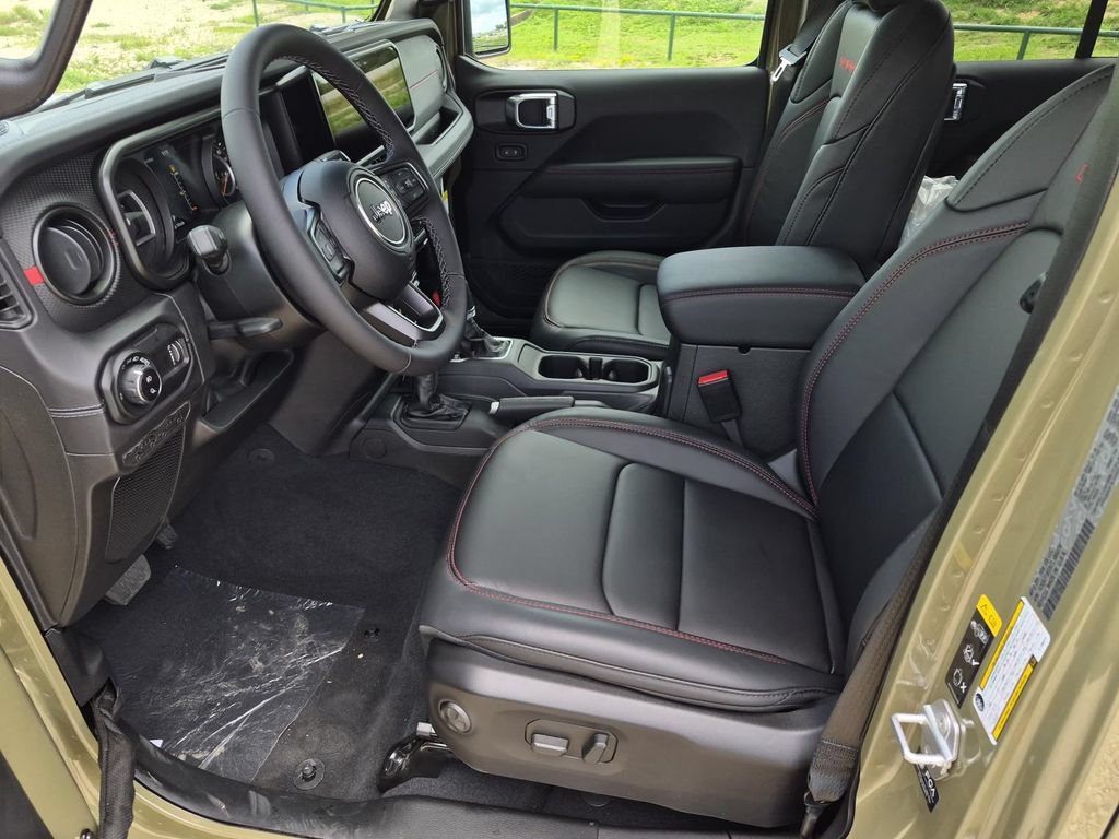 New 2026 Jeep Gladiator Rubicon AWD/4WD image 12