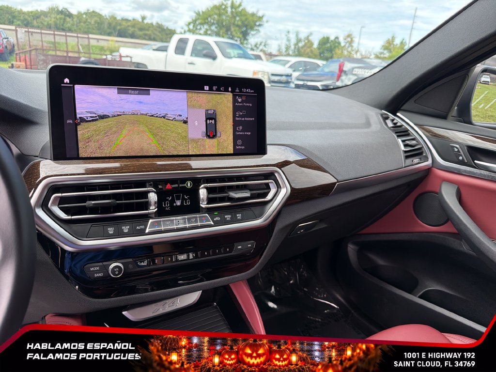 Used 2022 BMW X4 xDrive30i w/ Parking Assistance Package AWD/4WD image 21