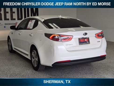 Used 2016 Kia Optima Hybrid w/ Hybrid Convenience Package FWD image 4