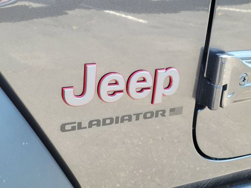 New 2026 Jeep Gladiator Rubicon image 19