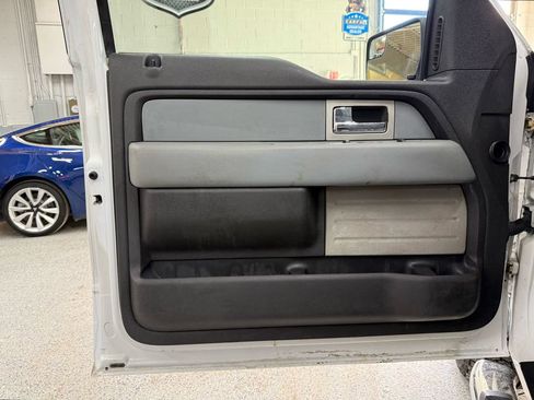 Used 2011 Ford F150 XLT w/ XTR Pkg image 10