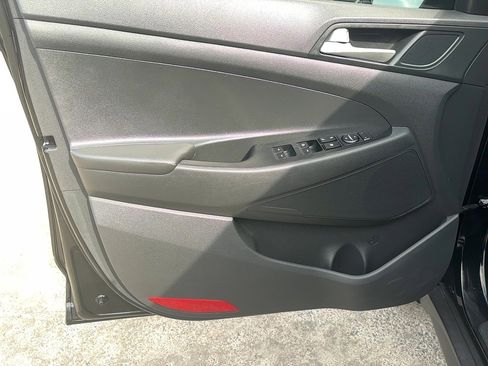 Used 2019 Hyundai Tucson Value w/ Cargo Package image 15