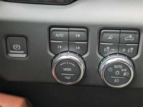 Used 2023 GMC Sierra 1500 Denali Ultimate image 25
