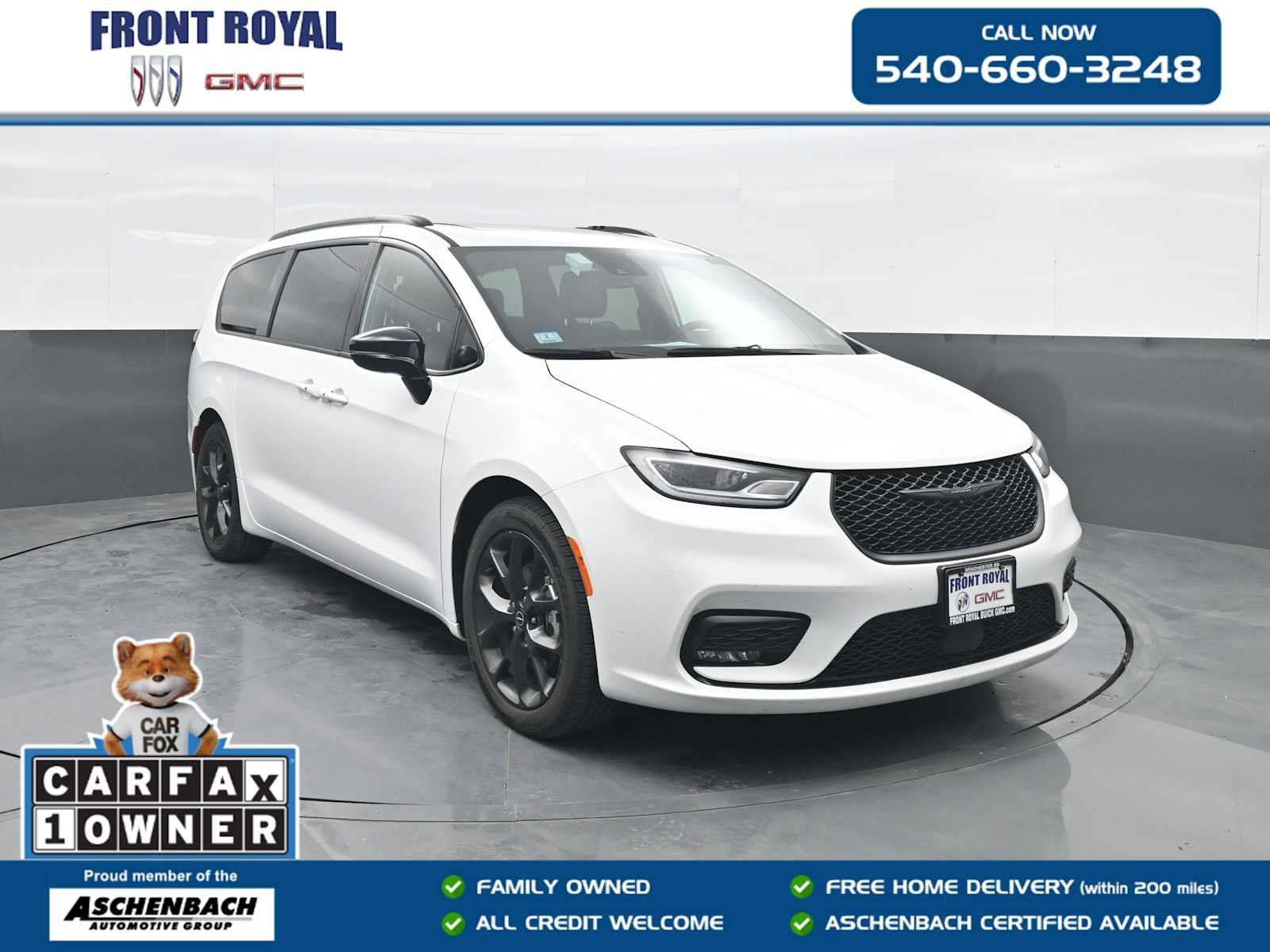 Used 2025 Chrysler Pacifica Limited FWD image 1