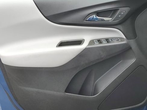 Used 2024 Chevrolet Equinox LS w/ LS Convenience Package FWD image 14