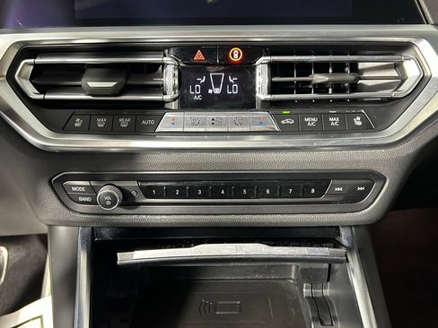 Used 2021 BMW M4 Competition w/ M Carbon Exterior Package RWD image 25