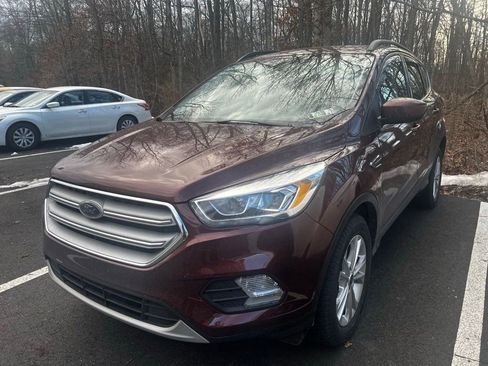 Used 2018 Ford Escape SEL image 3