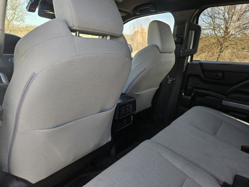 Used 2025 Toyota 4Runner SR5 image 30