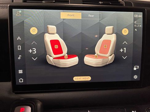 Used 2024 Land Rover Defender 130 X image 37