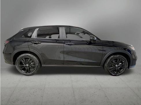 New 2026 Honda HR-V Sport image 8